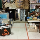 Junebugg's Flea And Antique Mall - Antiques
