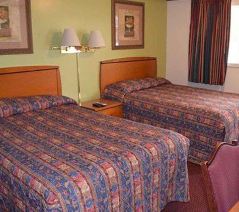 Relax Inn - Bloomsburg, PA