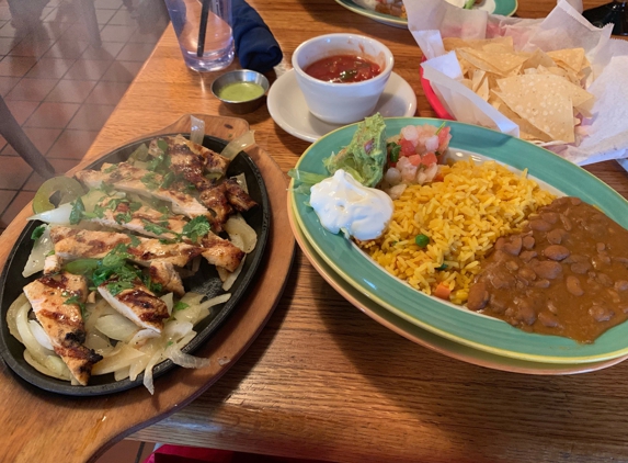 Los Tios Grill - Leesburg, VA