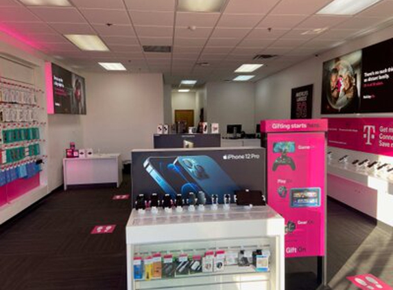 T-Mobile - Logansport, IN