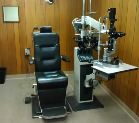 Dennis Thomas D Dr /Optometrists - Pompano Beach, FL. Examination Room 2