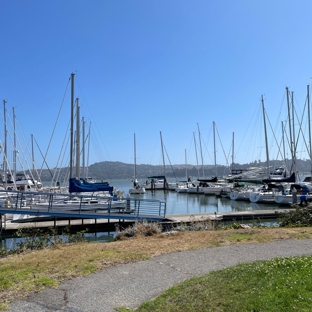 Modern Sailing School & Club - Sausalito, CA