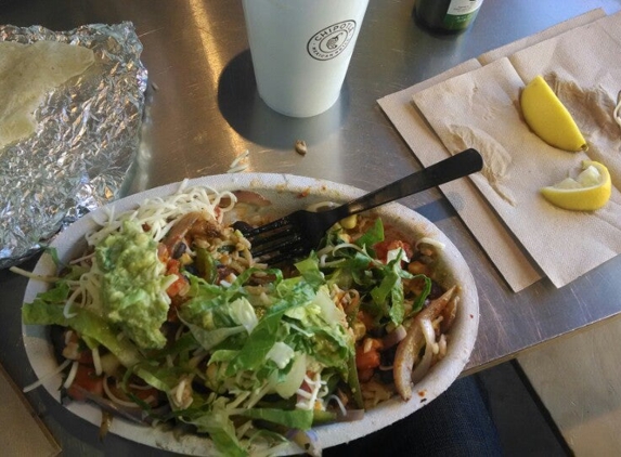 Chipotle Mexican Grill - Kansas City, MO