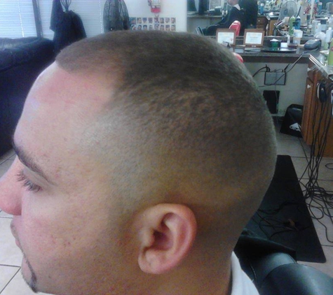 1st Class Barbering- Irving TX - Irving, TX