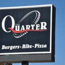 The Quarter Bar & Grill - Pizza