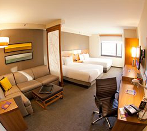 Hyatt Place Flushing/Laguardia Airport - Flushing, NY