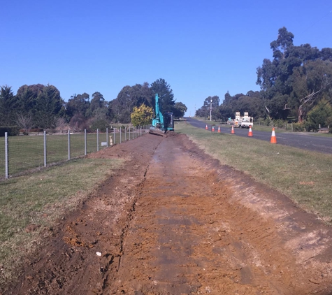Begbie's Contracting - Haddon, VIC. Civil Road Construction Services