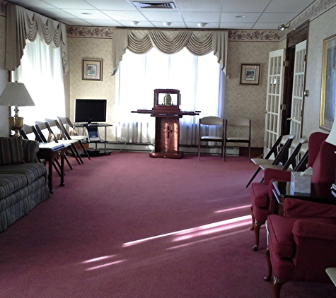 Tylunas Funeral Home - Chicopee, MA