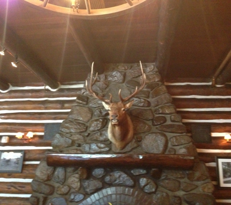 Blue Bell Lodge - Custer, SD