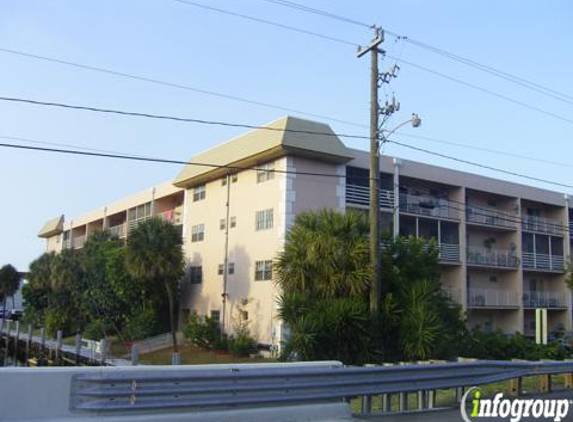 Cypress Creek Condominum - Fort Lauderdale, FL