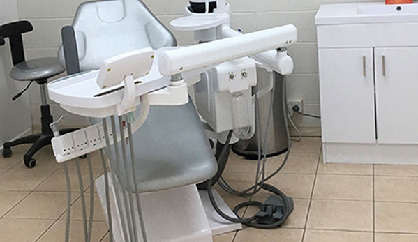 Shyne Dental & Denture Clinic - Bell Park, VIC