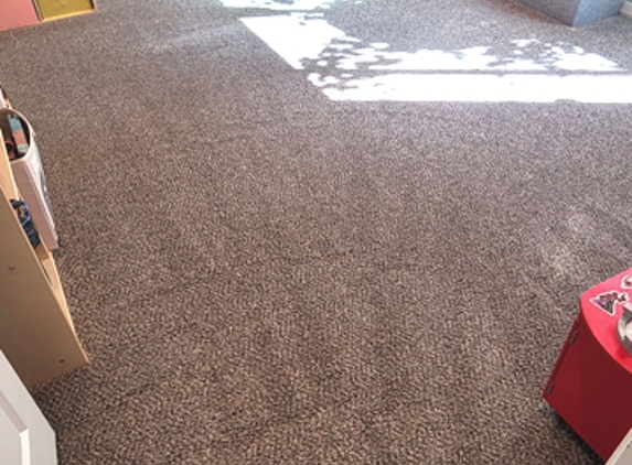 Lightning Bolt Carpet & Upholstery Cleaning - Irvine, CA. A carpet looks and smells like new here in Irvine.