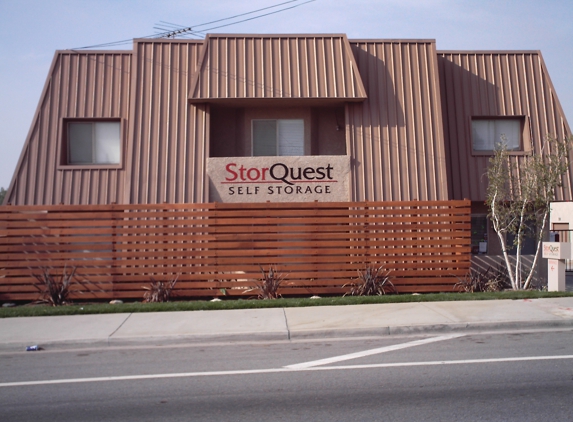 StorQuest Self Storage - San Fernando, CA