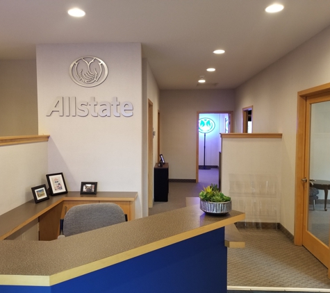 Kristina Greengard: Allstate Insurance - Saint Paul, MN