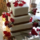 Sammie J's Devine Cupcake - Bakeries