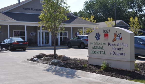 North Royalton Animal Hospital & Paws at Play Resort - North Royalton, OH