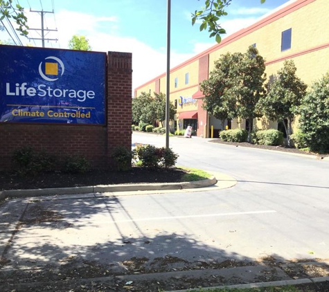 Life Storage - Norfolk, VA