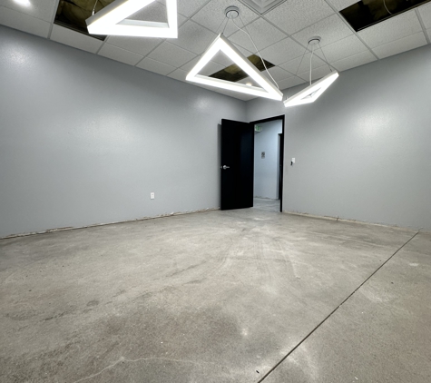 Spier Electric LLC - Albuquerque, NM. Conference room designed lighting