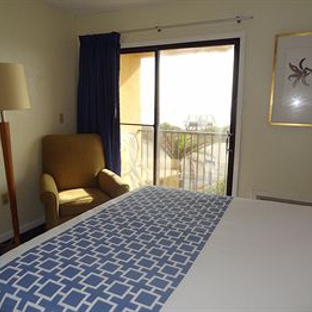 Ocean Sands Beach Inn - Saint Augustine, FL