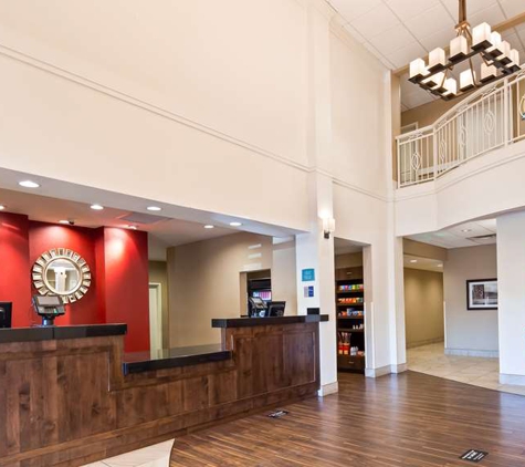 Best Western Plus Hudson Hotel & Suites - Hudson, CO