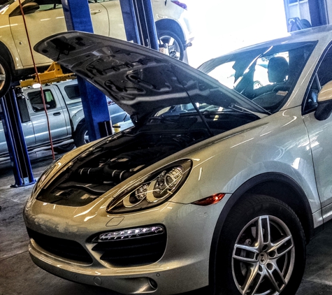 Queen City Motors Service Center - Springfield, MO. Porsche Cayenne