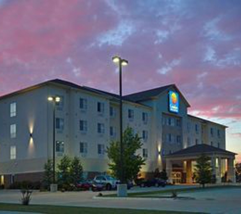 Comfort Inn & Suites Oklahoma City West - I-40 - Oklahoma City, OK