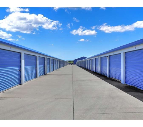 Extra Space Storage - Bethalto, IL