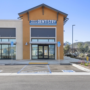 Murrieta Modern Dentistry - Murrieta, CA