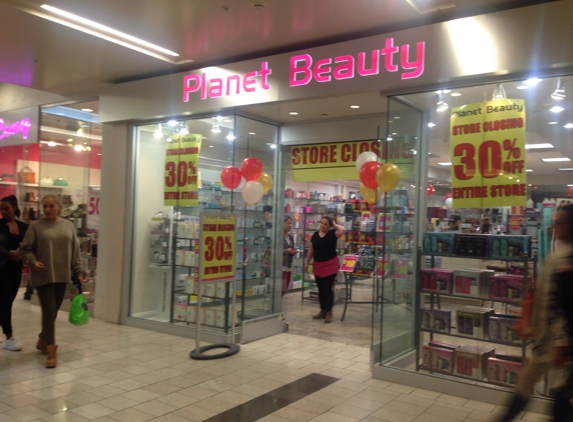 Planet Beauty - Canoga Park, CA