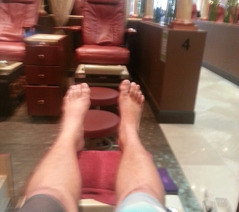 Venetian Nail Spa - Fort Lauderdale, FL