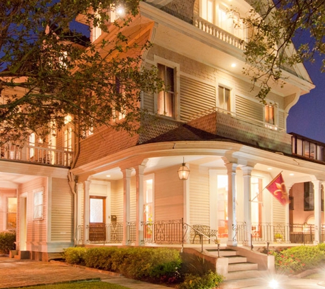 Grand Victorian Bed & Breakfast - New Orleans, LA