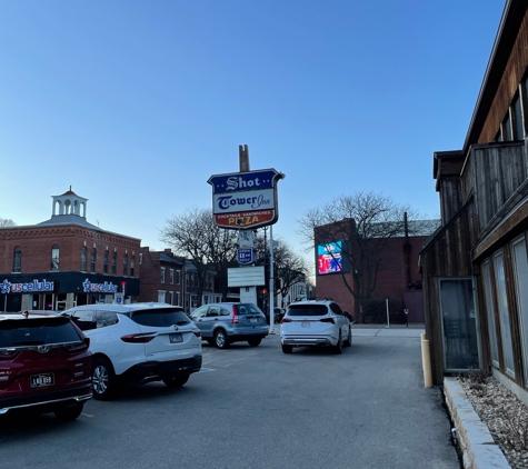 Shot Tower Inn - Dubuque, IA