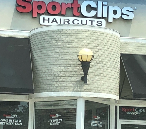 Sport Clips Haircuts of Buckhead - Atlanta, GA