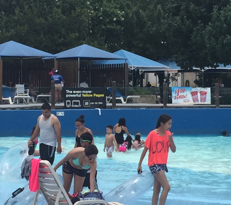 Splashtown - San Antonio, TX. Wave pool fun!