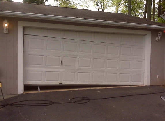 Door Tech Garage Door Repair - Fullerton, CA