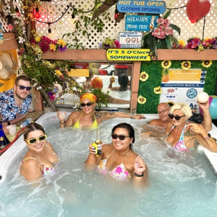 Villa Sinclair - Hollywood, FL. Fun with Friends 7 seaters 70 Jets Hot tub @villasinclair 317 Polk Street Hollywood Beach Fl 33019 USA 1-954-450-0000