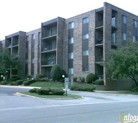 Lakeside Condo B Association - Mount Prospect, IL