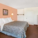 Days Inn - Motels