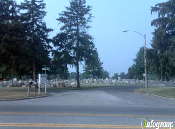 Walnut Hill Cemetery - Belleville, IL