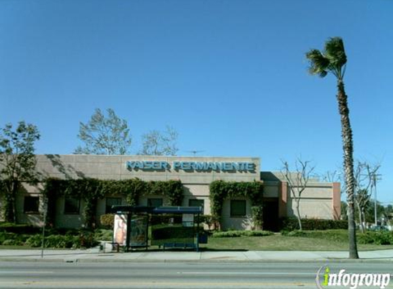 Kaiser Permanente Fontana Offices Building 8031 - Fontana, CA