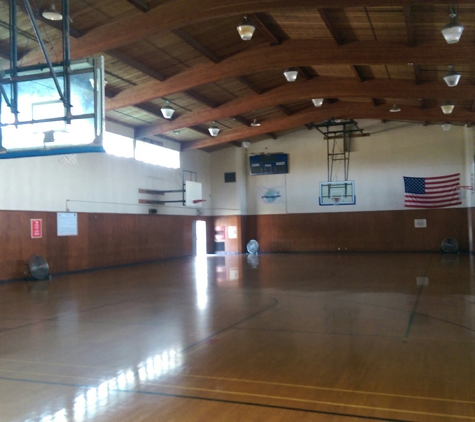 Verdugo Park & Recreation Center - Burbank, CA. Basketball court