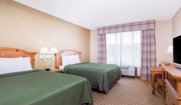 Wingate by Wyndham Savannah Gateway - Savannah, GA