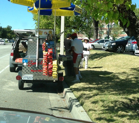 Smiley's Hot Dogs - Westlake Village, CA