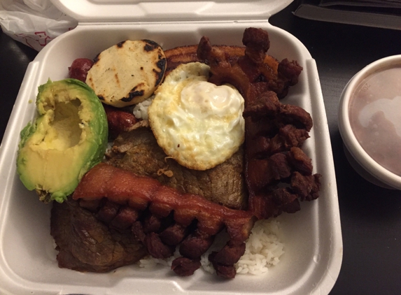 Sabores Colombianos - San Diego, CA