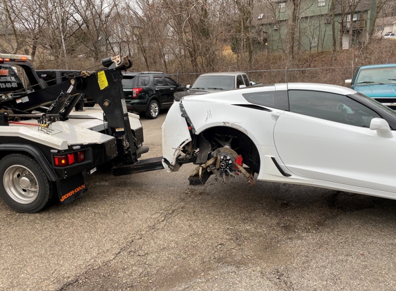 Precision Tow & Recovery - Liberty, MO