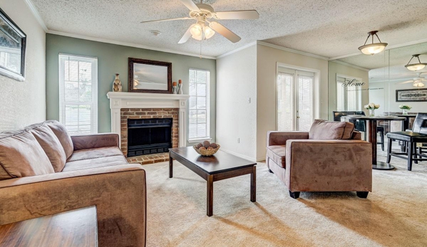 Peppertree Apartment Homes - Lafayette, LA