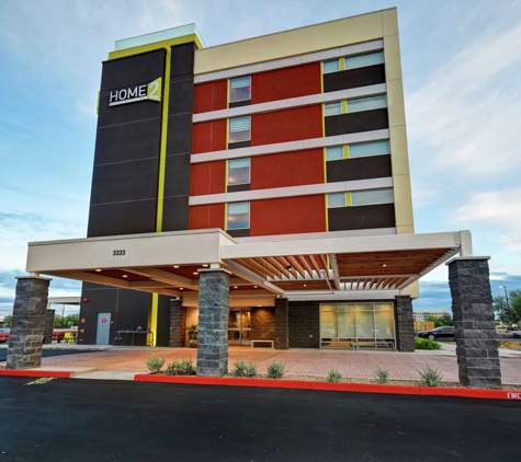 Home2 Suites by Hilton Gilbert - Gilbert, AZ