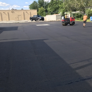 Champion Paving & Sealcoating - Dearborn Heights, MI