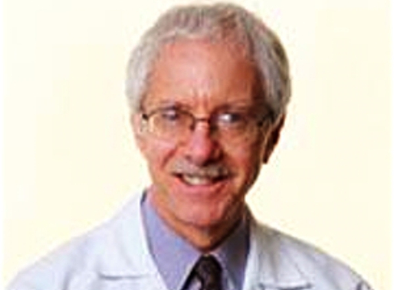 David M Main, MD - Urbana, IL