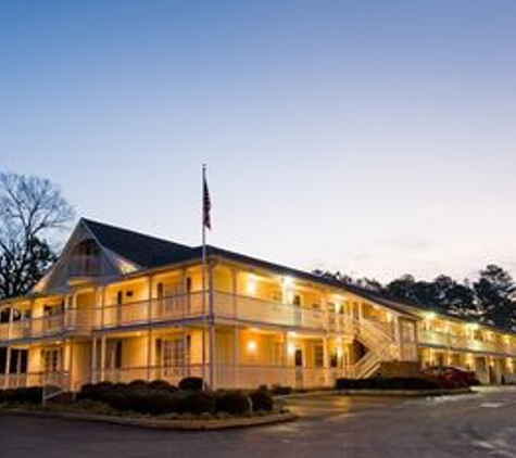 Plantation Oaks Suites & Inn - Millington, TN